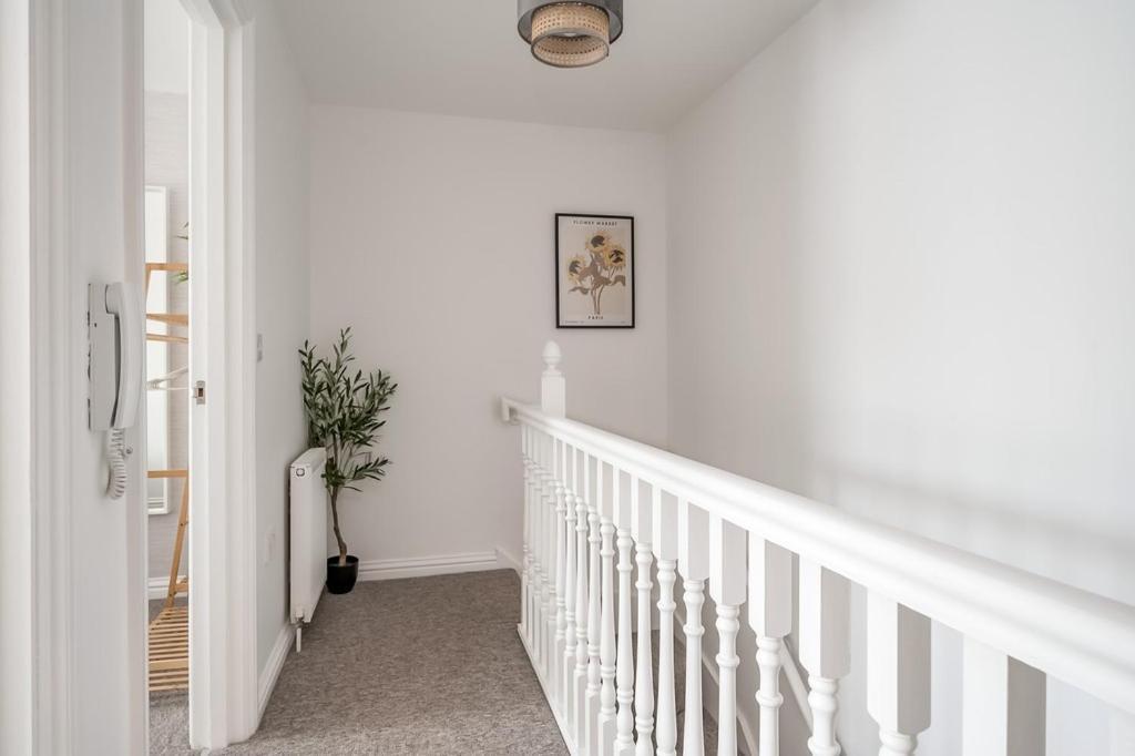 Central Belfast Apartments Chill R&R Esterno foto