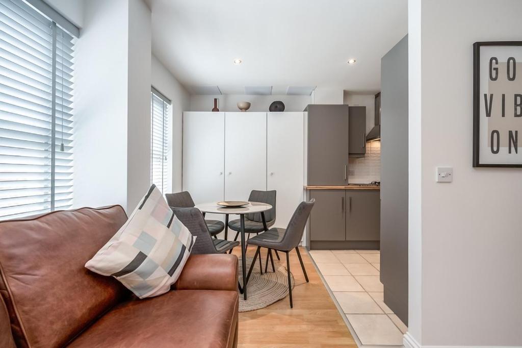 Central Belfast Apartments Chill R&R Esterno foto